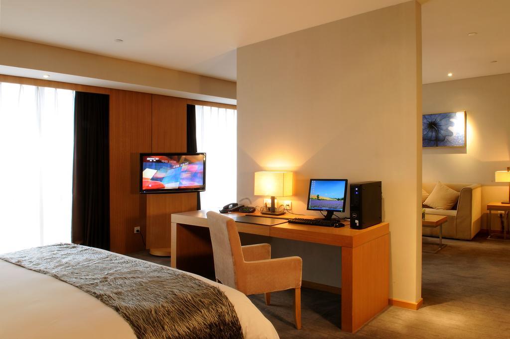 Shenyang Tianfeng International Hotel מראה חיצוני תמונה